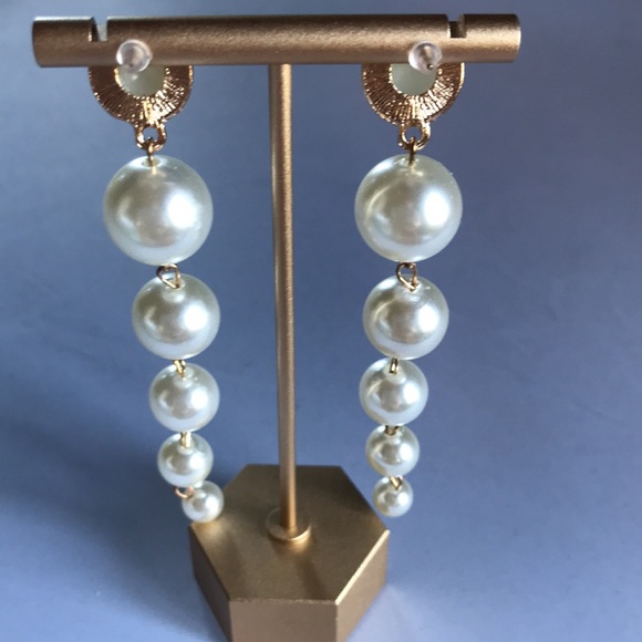 New! Faux Pearl Drop Earrings - Picture 6 of 9